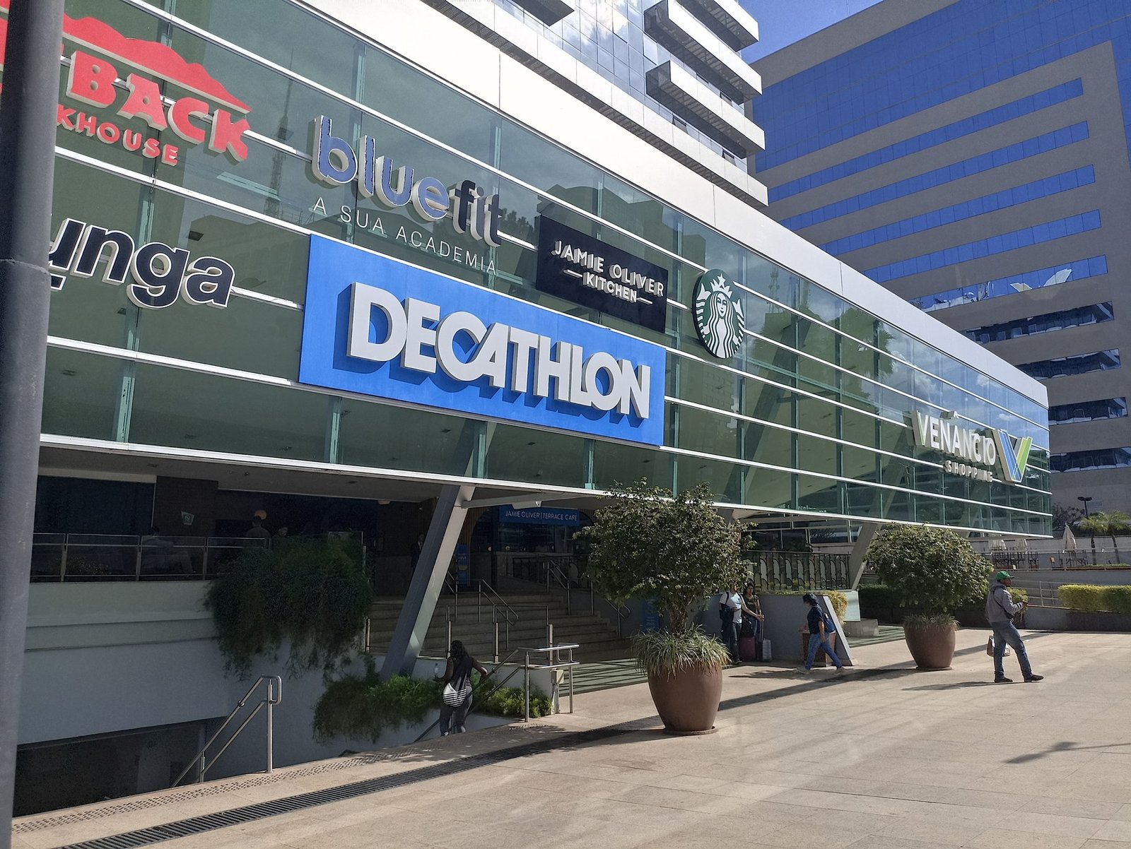 Fachada do Venâncio Shopping, no Setor Comercial Sul, em Brasília
